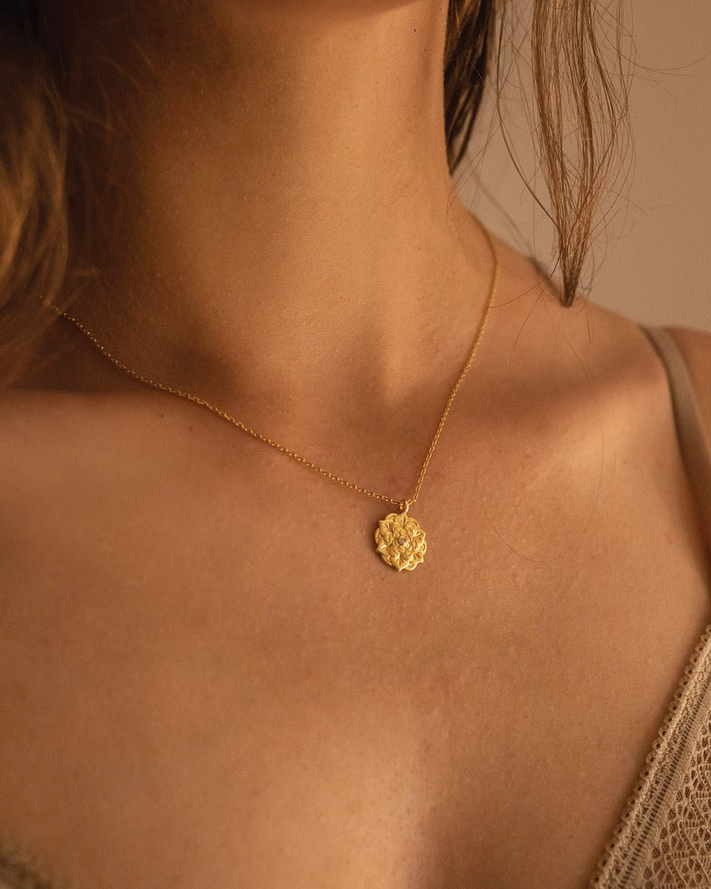 Dainty 18K Gold Lotus Flower Necklace - Necklaces - Elk & Bloom