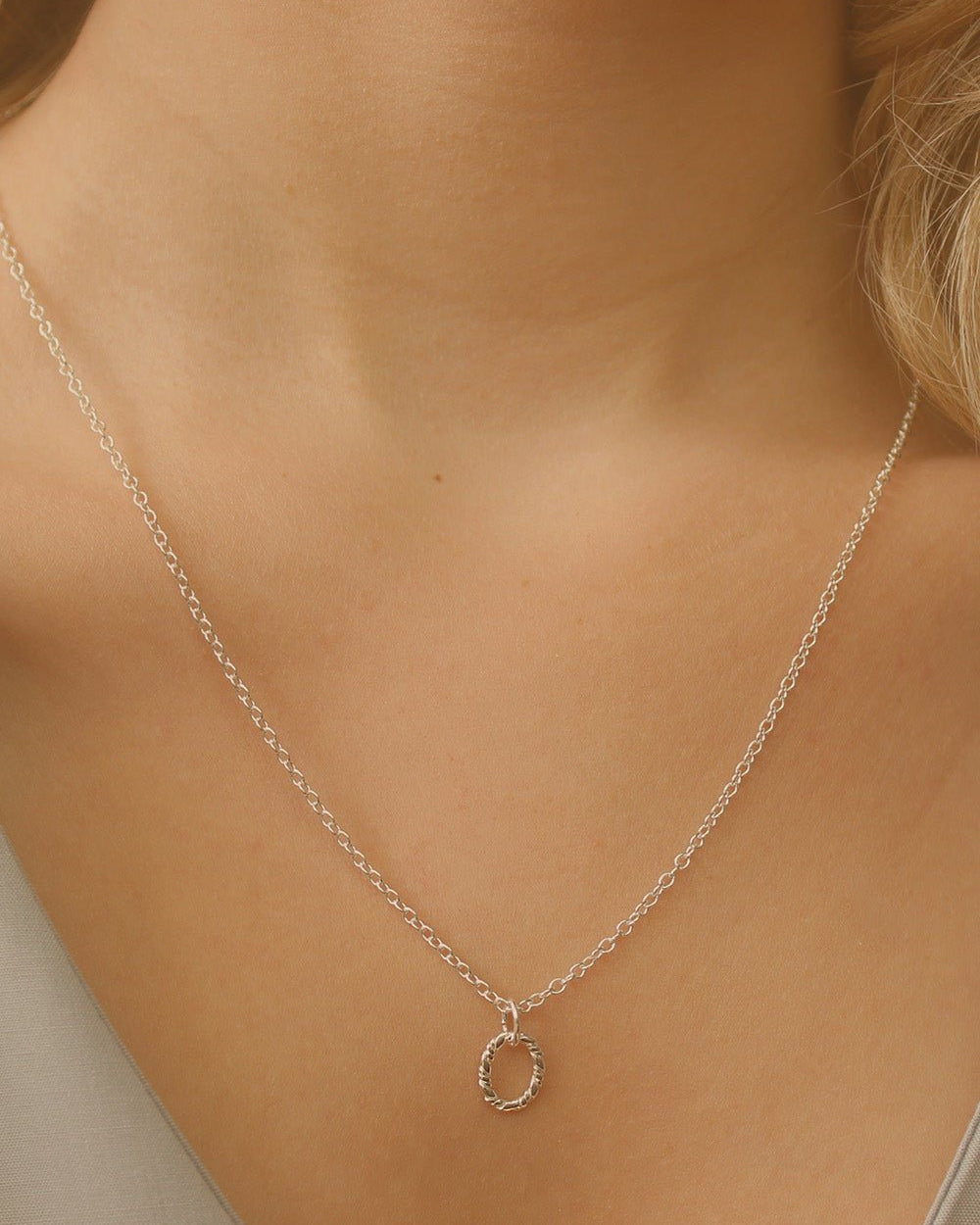 Dainty Silver Chain Necklace - Necklaces - Elk & Bloom