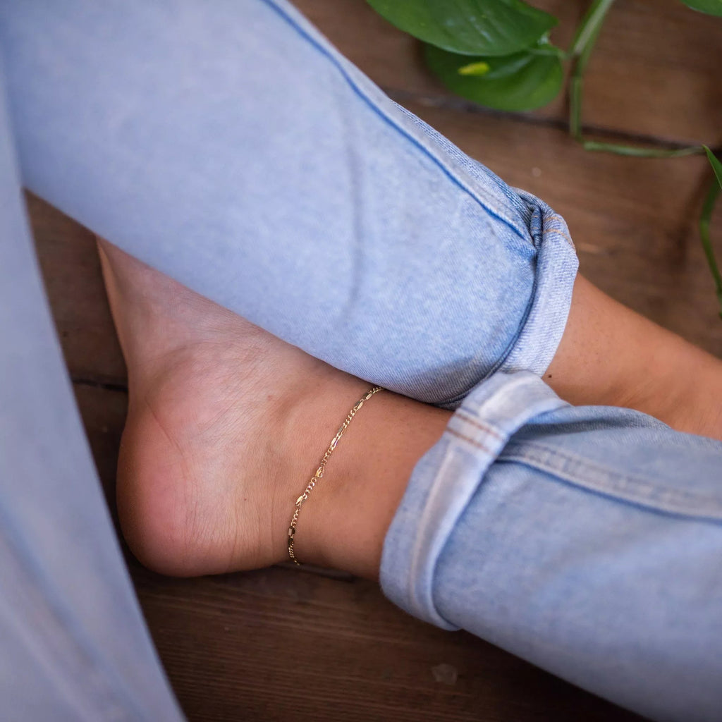Delicate 18K Gold Chain Anklet - Anklets - Elk & Bloom