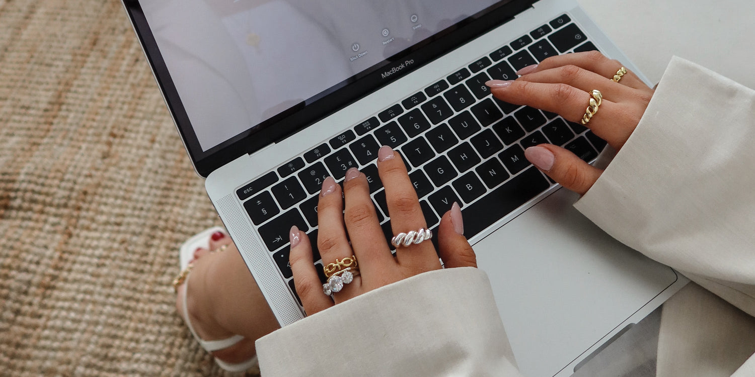 What Is The Meaning of A Promise Ring?