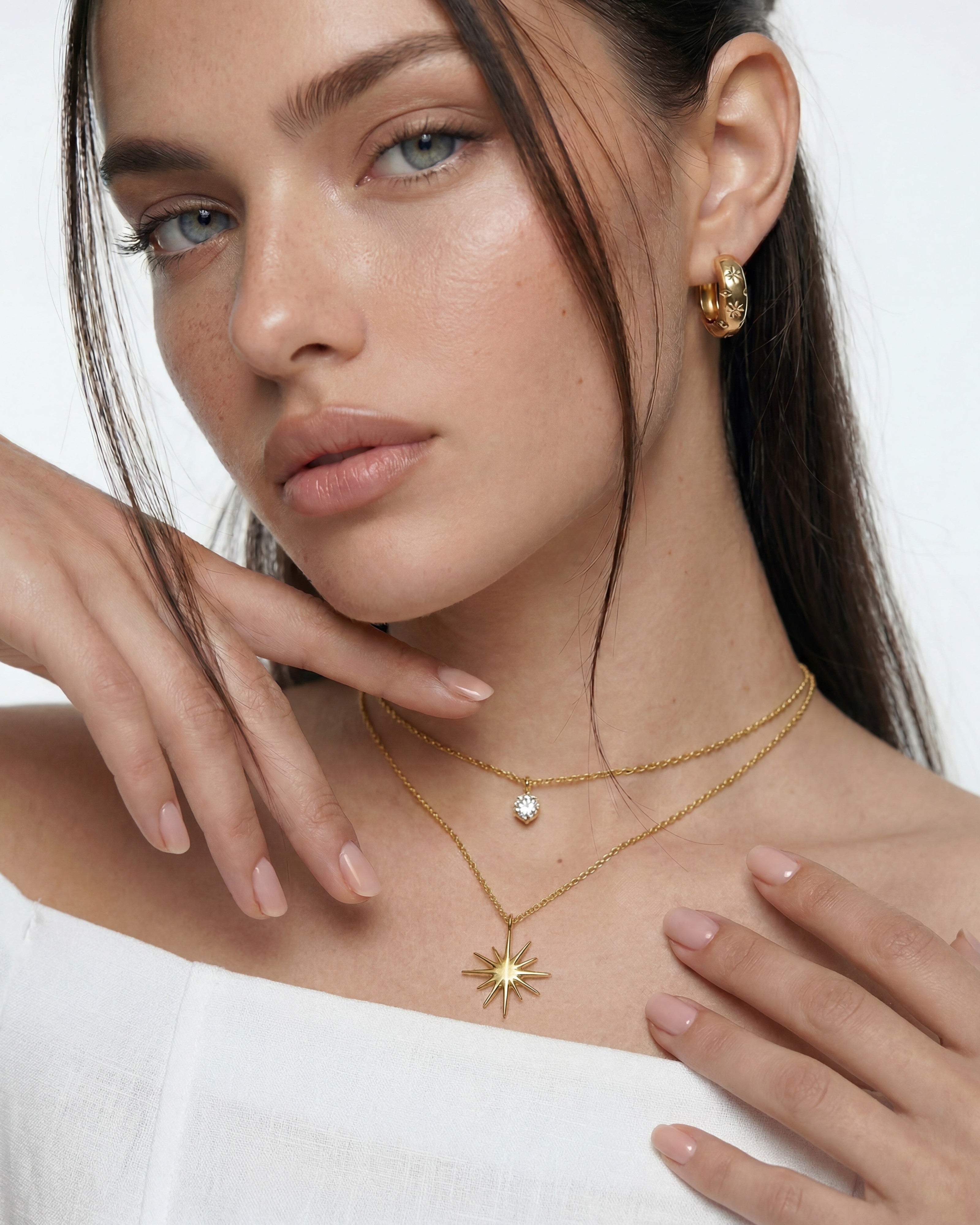 14K Gold Double Star Diamanté Pendant Necklace