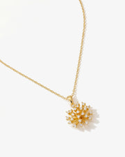 14K Gold Star Flower Pendant Necklace