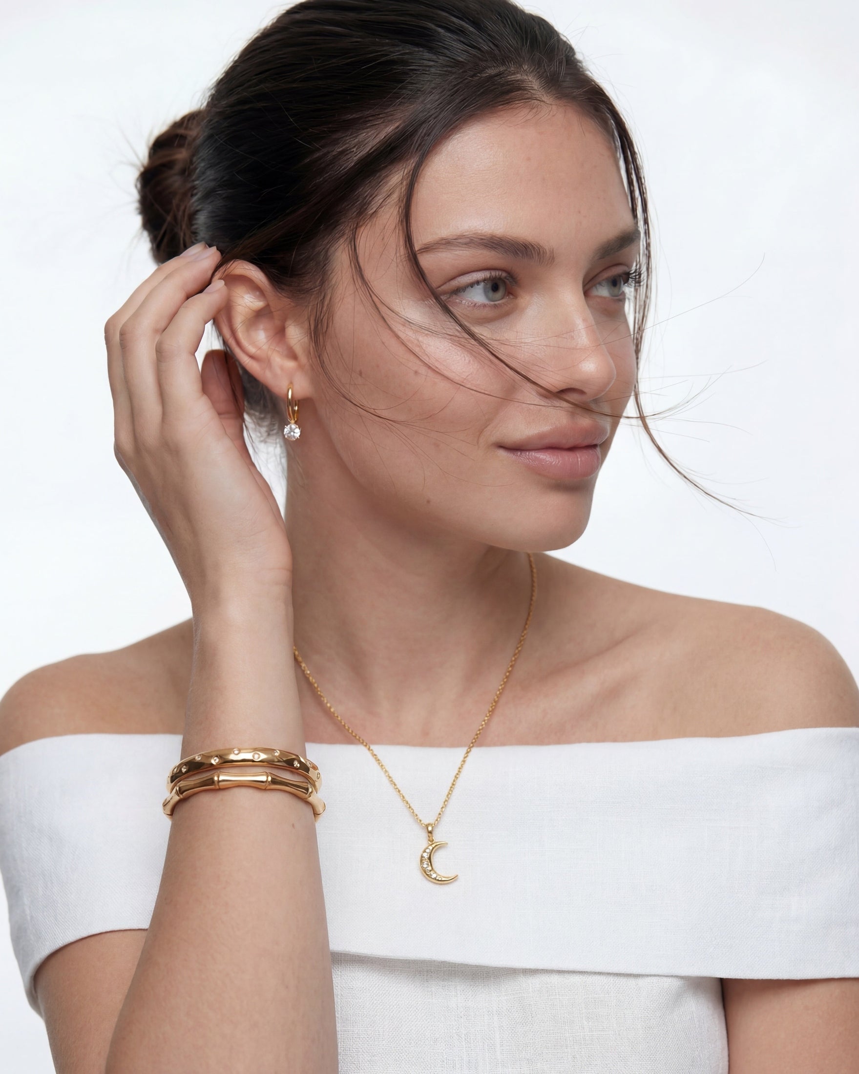 Chunky Gemstone Starlight 14K Gold Bangle