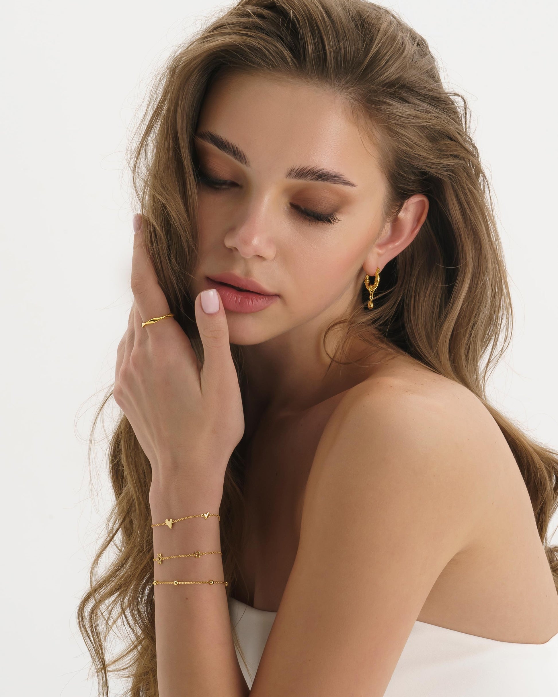 Chunky Gold Teardrop Huggie Hoop Earrings - Earrings - Elk & Bloom