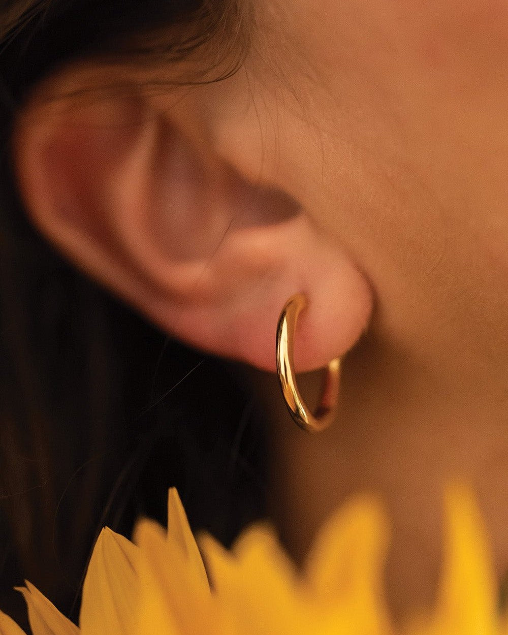 Dainty 14K Gold Hoop Earrings - Earrings - Elk & Bloom