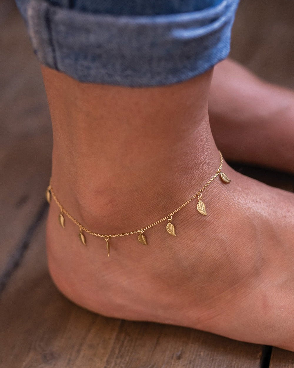 Delicate 14k Gold Leaf Anklet - Anklets - Elk & Bloom
