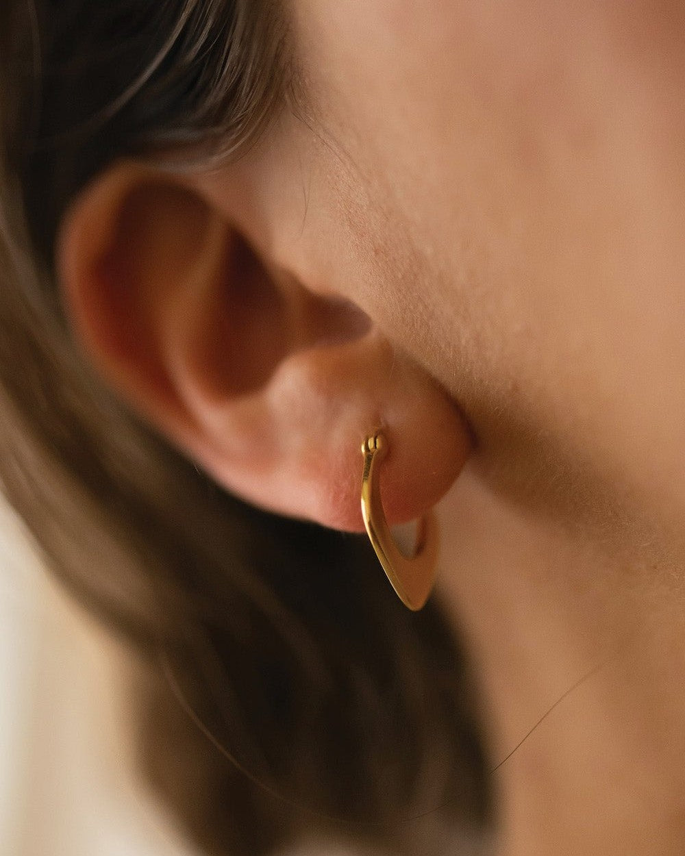 Small 18K Gold Geometric Hoops - Earrings - Elk & Bloom