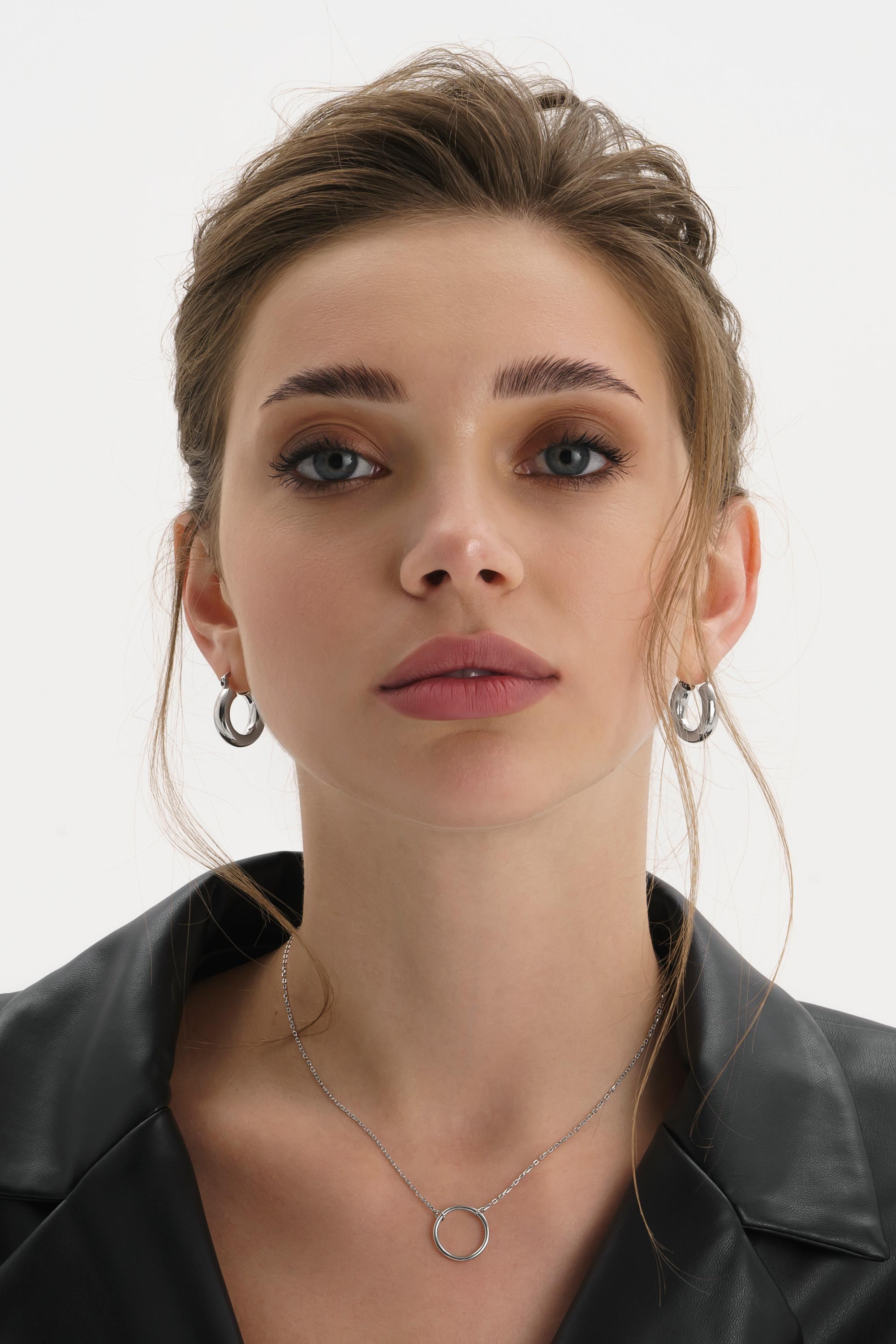 Sterling Silver Circle Necklace - Necklaces - Elk & Bloom