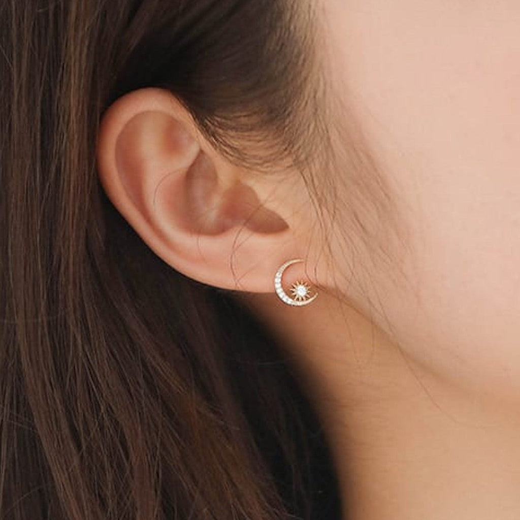 14k Gold Star and Crescent Moon Earrings - Earrings - Elk & Bloom