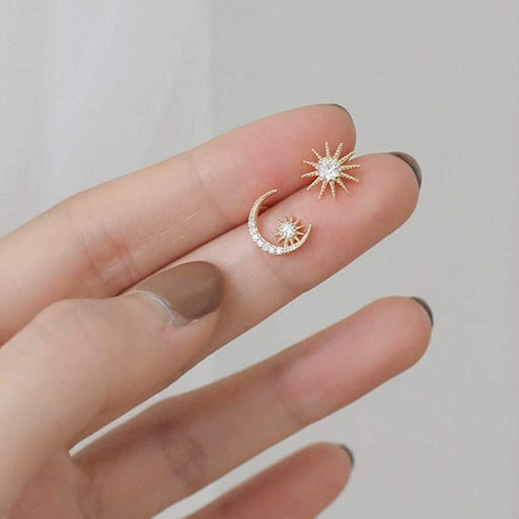 14k Gold Star and Crescent Moon Earrings - Earrings - Elk & Bloom