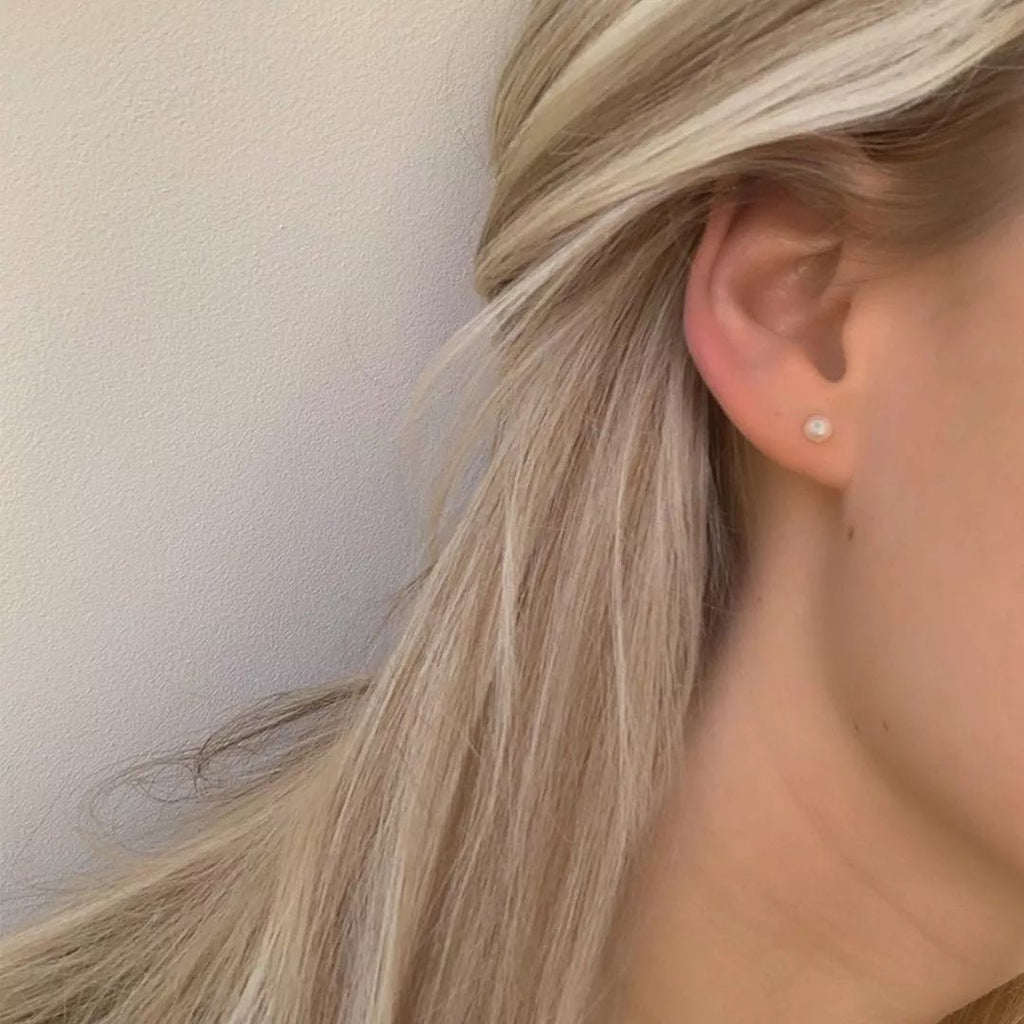 4.5mm Small Silver Real Pearl Stud Earrings - Earrings - Elk & Bloom