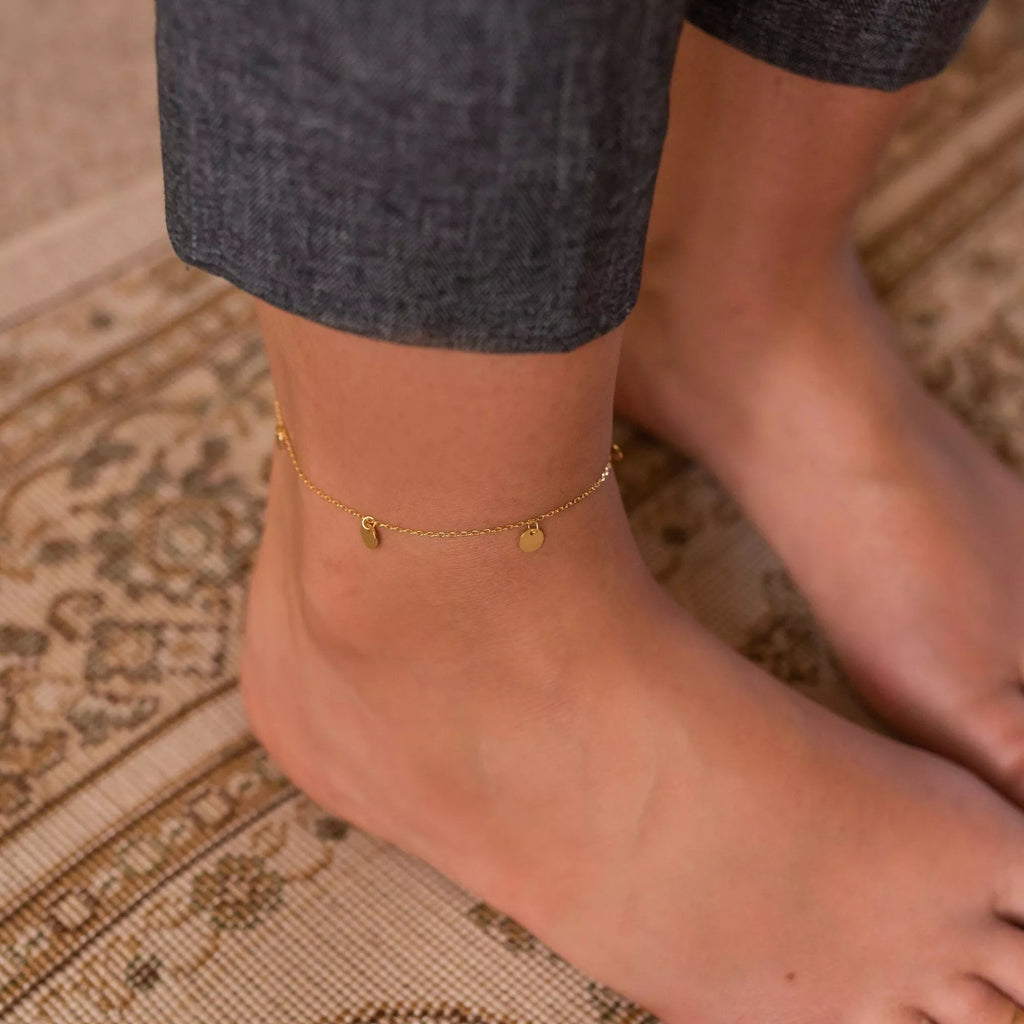 Delicate 14K Gold Coin Anklet - Anklets - Elk & Bloom