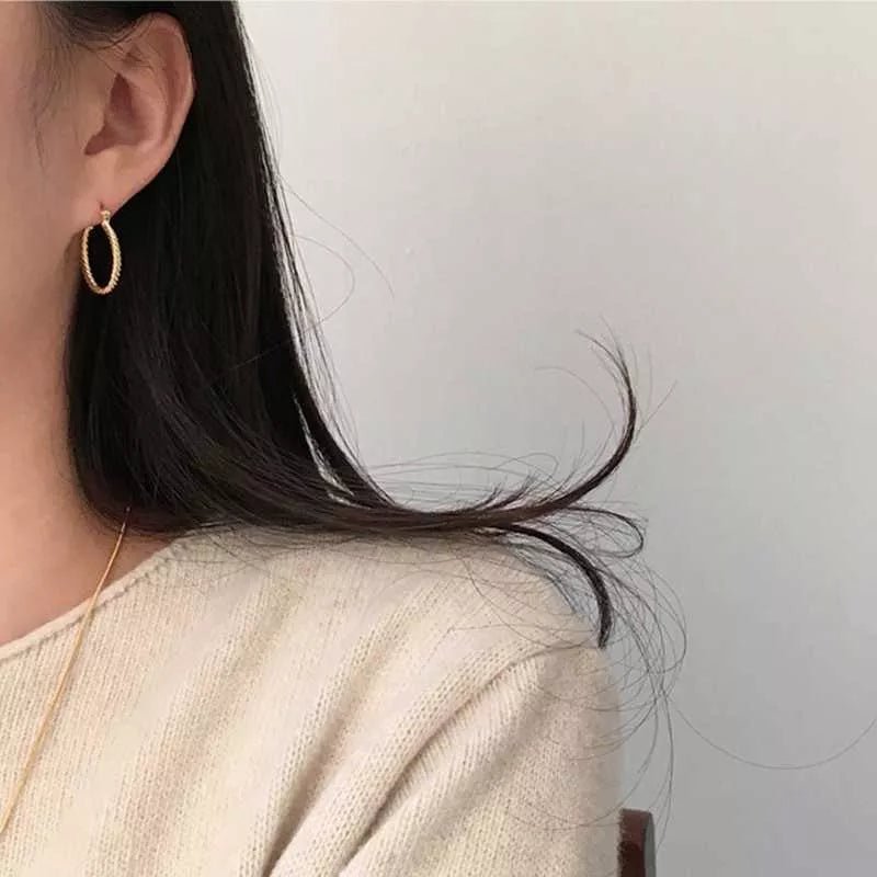 Small Gold Twist Huggie Hoop Earrings - Earrings - Elk & Bloom