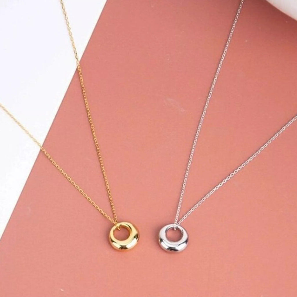 Sterling Silver Dainty Circle Necklace - Necklaces - Elk & Bloom